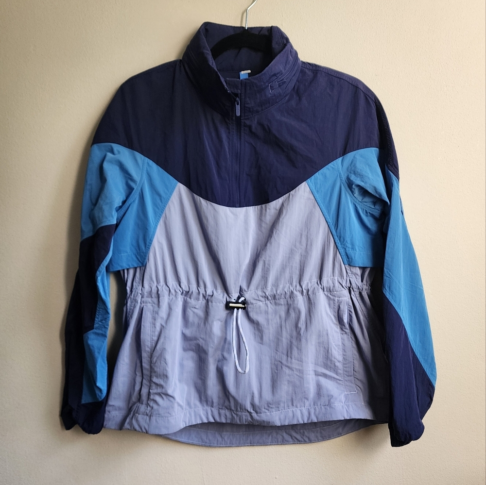 Lululemon Evergreen Anorak Size 4